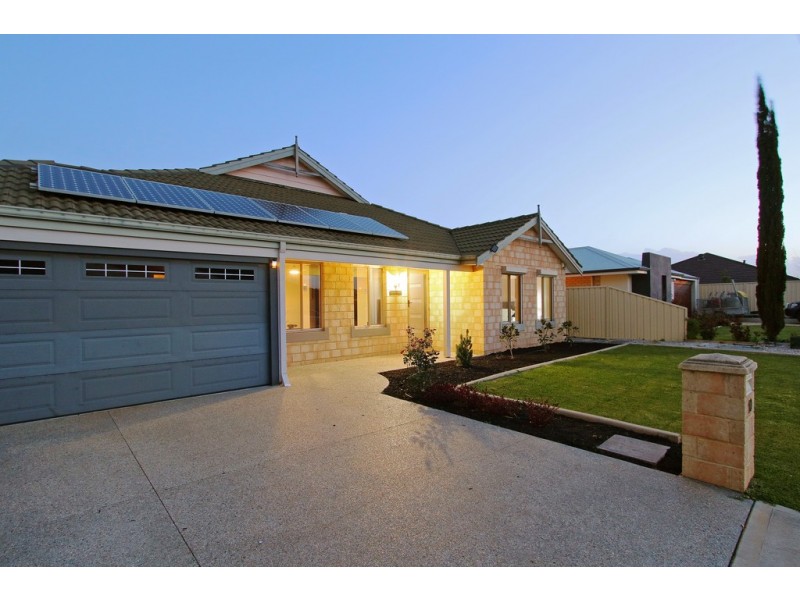 10 William Street, Wattle Grove WA 6107