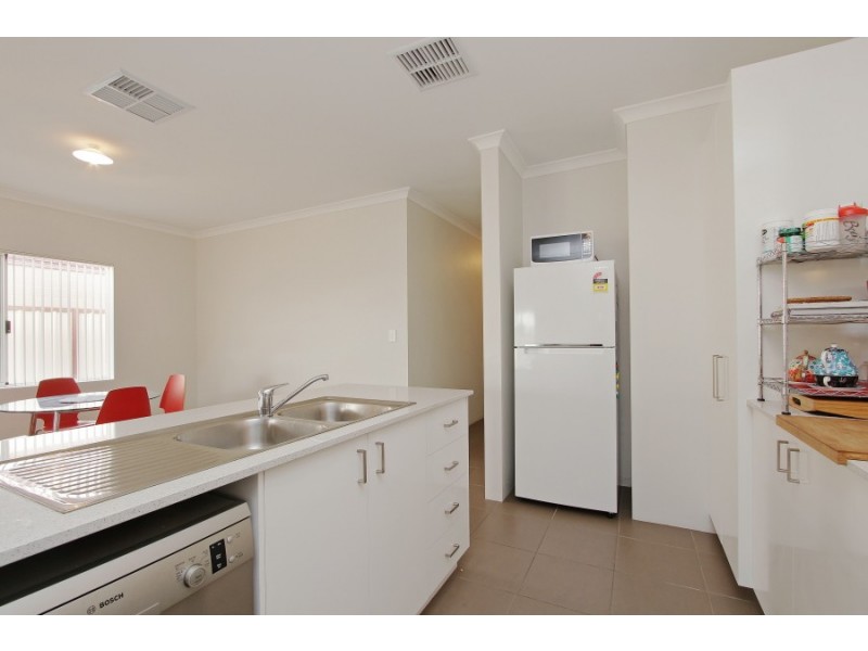 6 Willet Lane, Gosnells WA 6110
