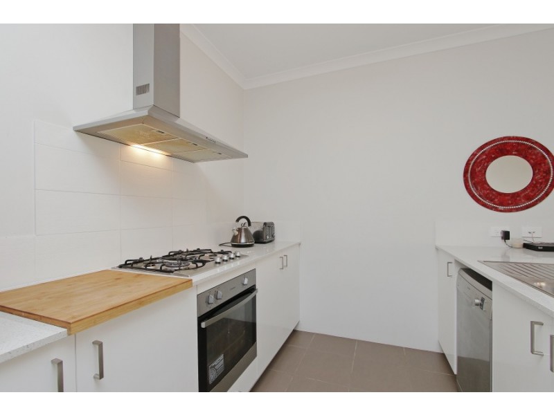 6 Willet Lane, Gosnells WA 6110