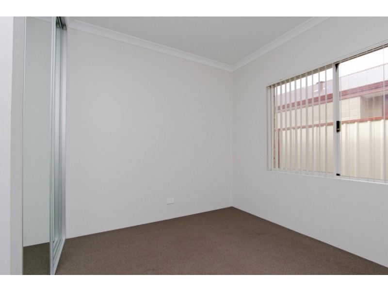 6 Willet Lane, Gosnells WA 6110