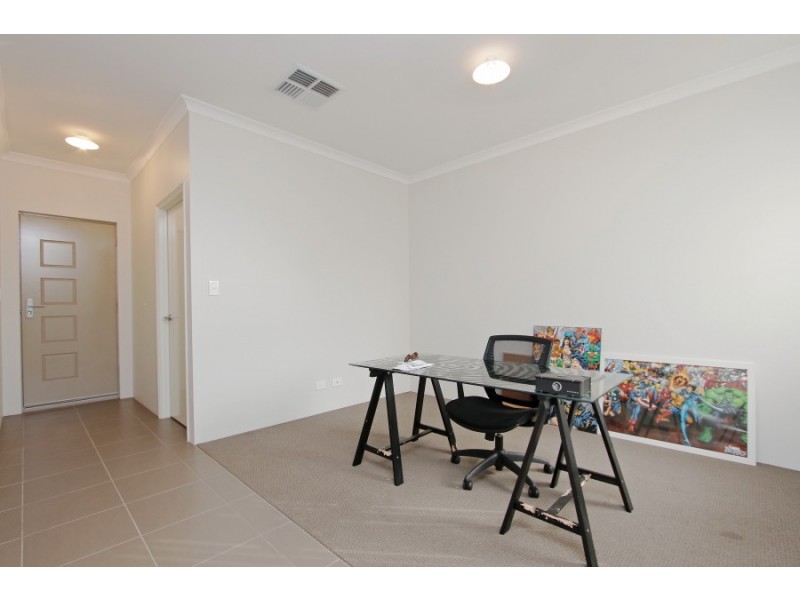 6 Willet Lane, Gosnells WA 6110