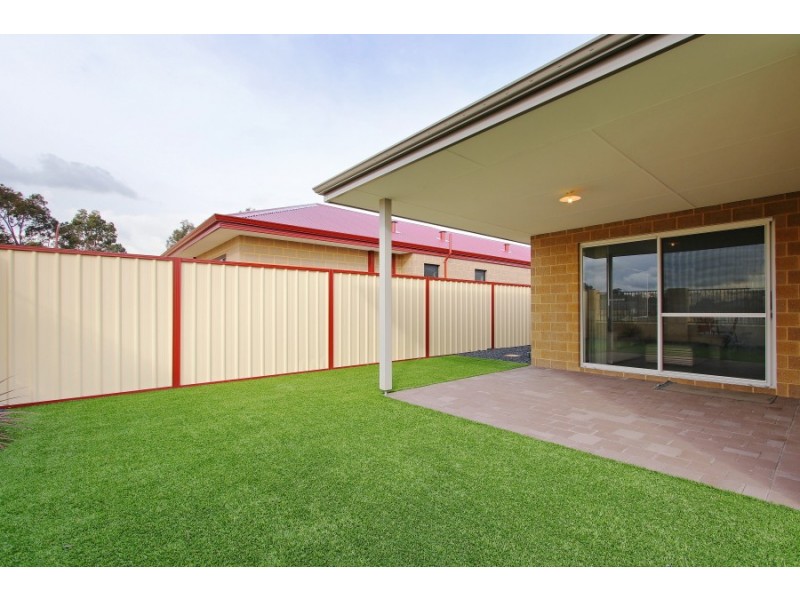 6 Willet Lane, Gosnells WA 6110