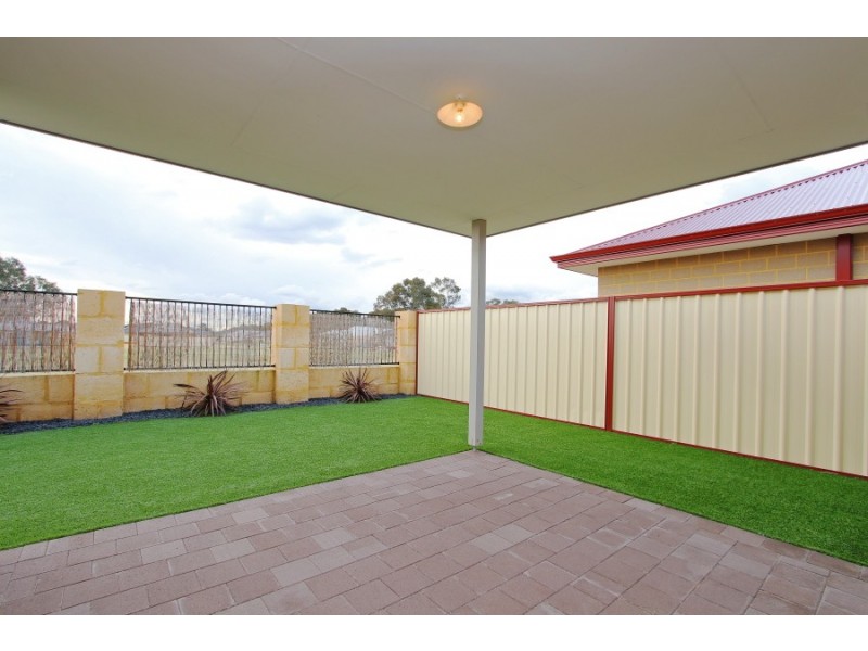 6 Willet Lane, Gosnells WA 6110