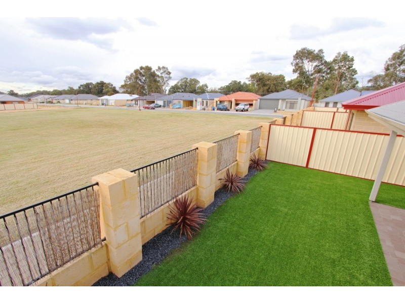 6 Willet Lane, Gosnells WA 6110