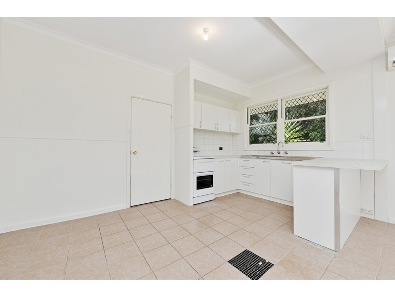 1/35 Donaldson St, Queens Park WA 6107