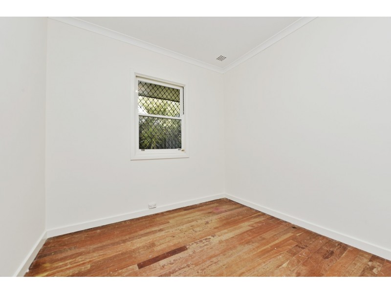 1/35 Donaldson St, Queens Park WA 6107