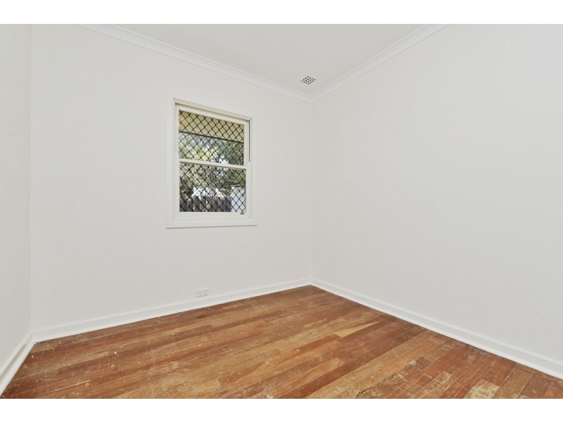 1/35 Donaldson St, Queens Park WA 6107