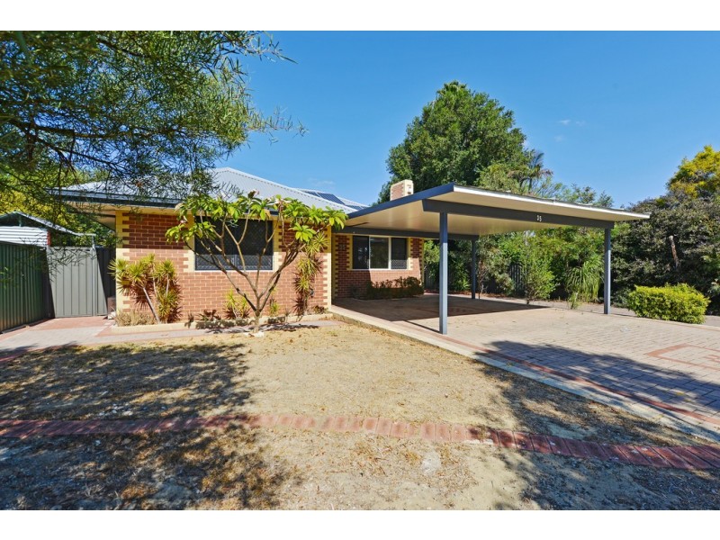 1/35 Donaldson St, Queens Park WA 6107