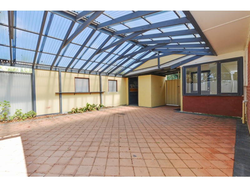 1/35 Donaldson St, Queens Park WA 6107