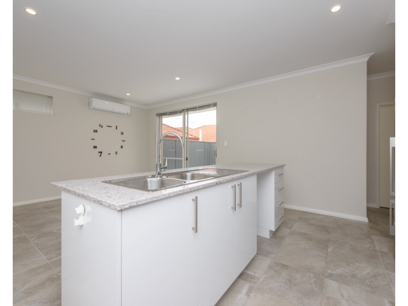 98B Renou Street, East Cannington WA 6107
