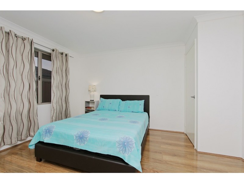 22 Tulip Way, East Cannington WA 6107