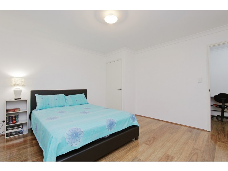 22 Tulip Way, East Cannington WA 6107