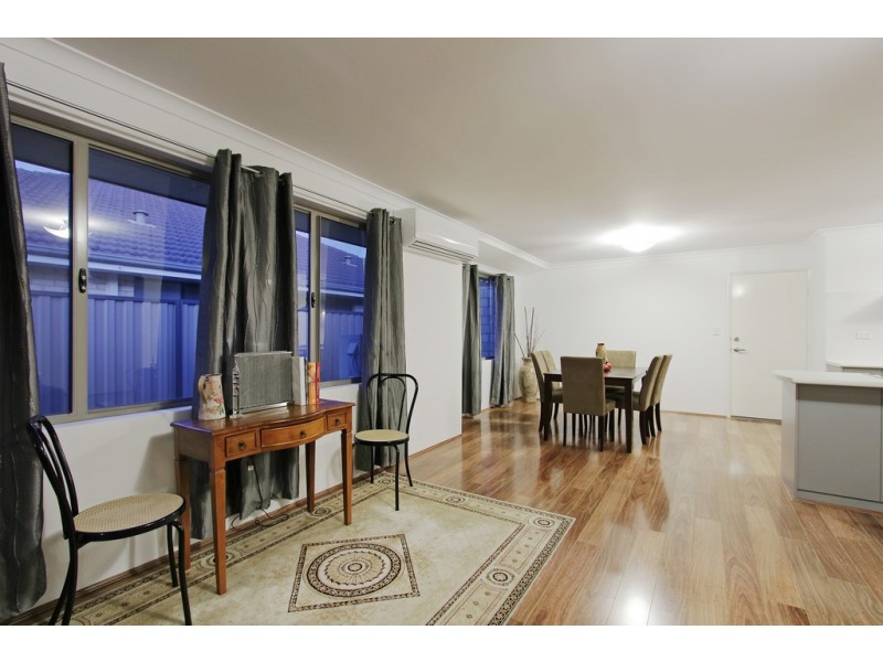 22 Tulip Way, East Cannington WA 6107