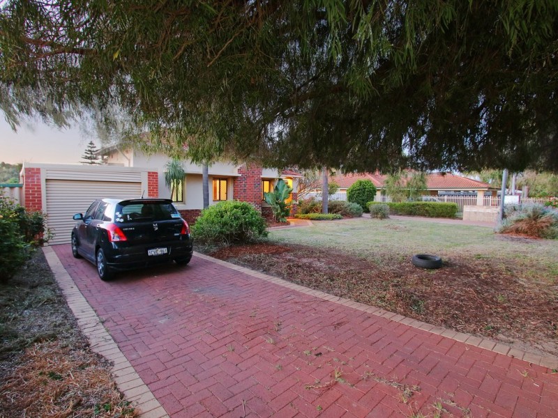 1/270 George Street, Queens Park WA 6107