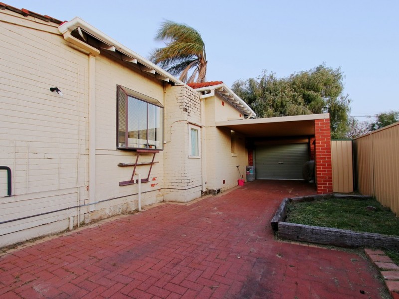 1/270 George Street, Queens Park WA 6107