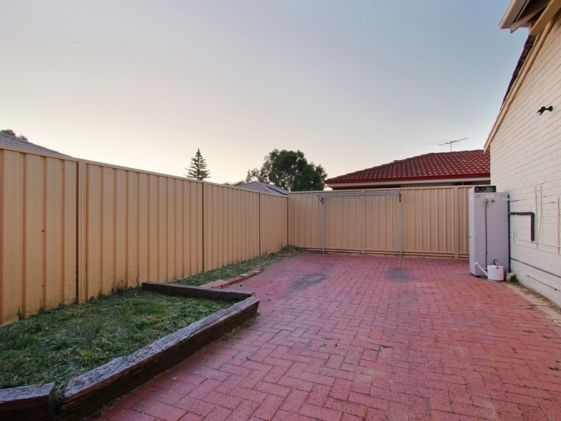 1/270 George Street, Queens Park WA 6107