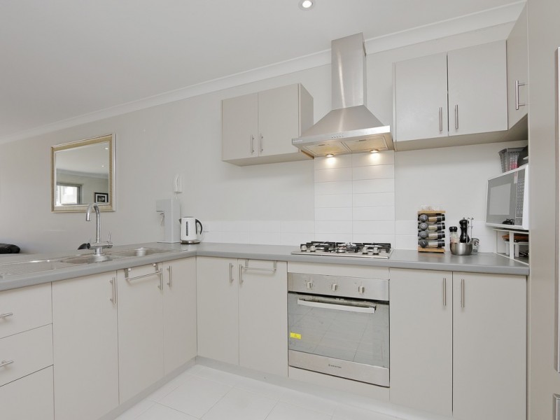 25/158 George St, Queens Park WA 6107