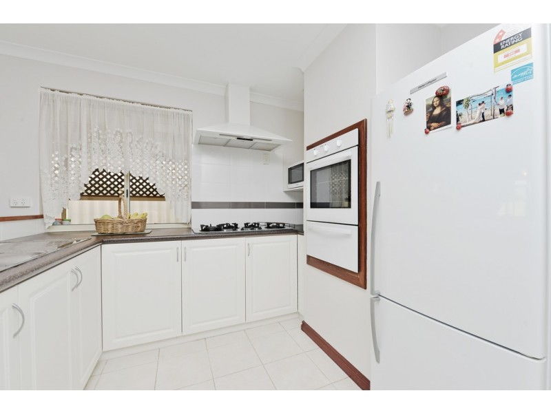 20 Laurel Court, Thornlie WA 6108