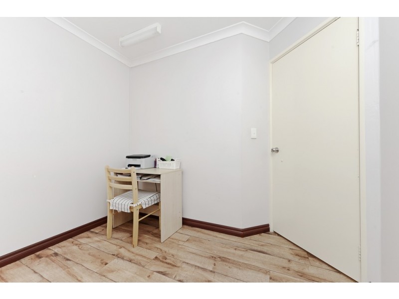 20 Laurel Court, Thornlie WA 6108