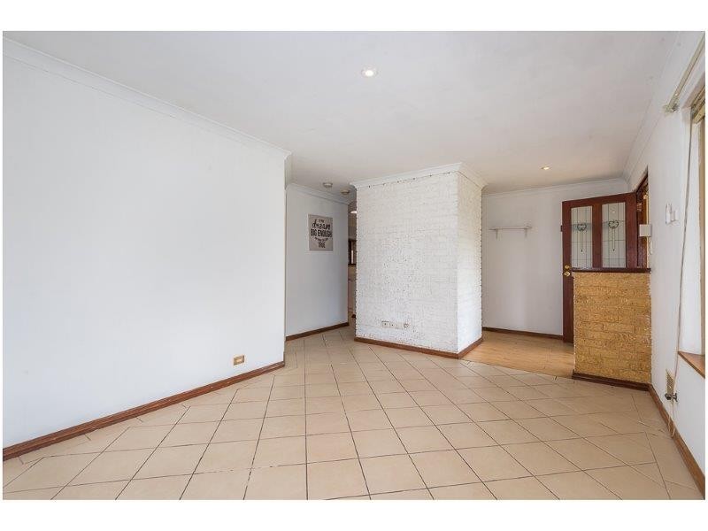 23 Bush Close, Beckenham WA 6107