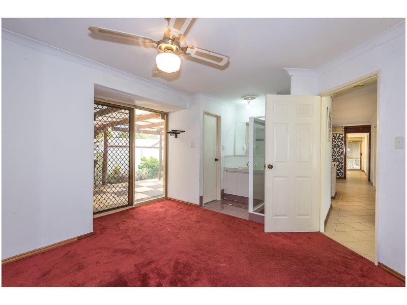 23 Bush Close, Beckenham WA 6107