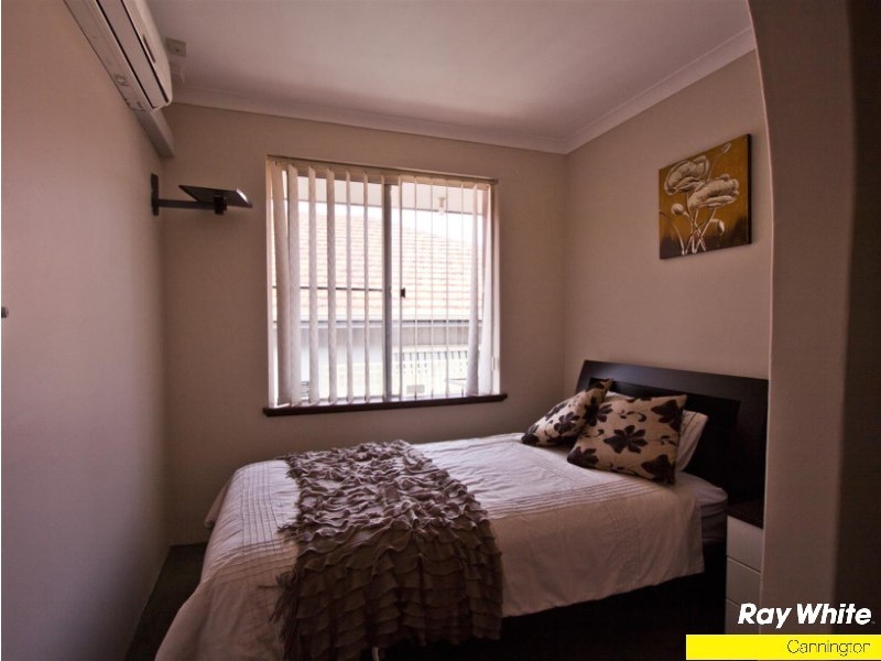 31 Salisbury Street, St James WA 6102