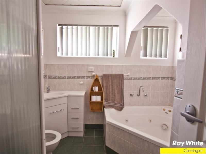 31 Salisbury Street, St James WA 6102