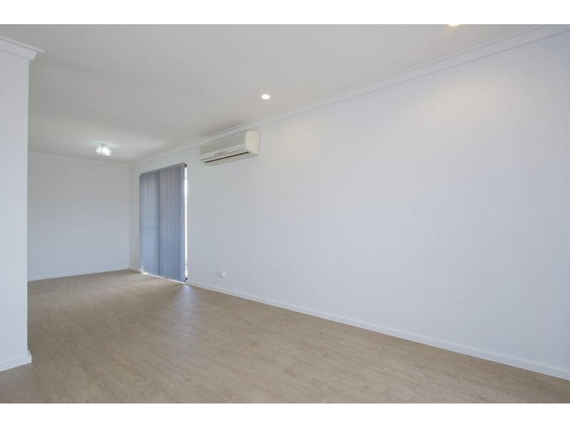 36 Dealy Close, Cannington WA 6107