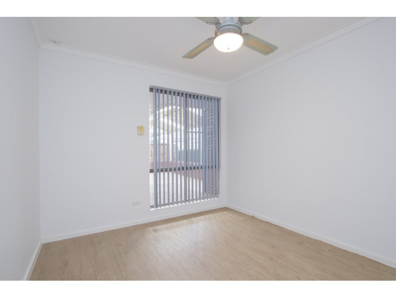 36 Dealy Close, Cannington WA 6107