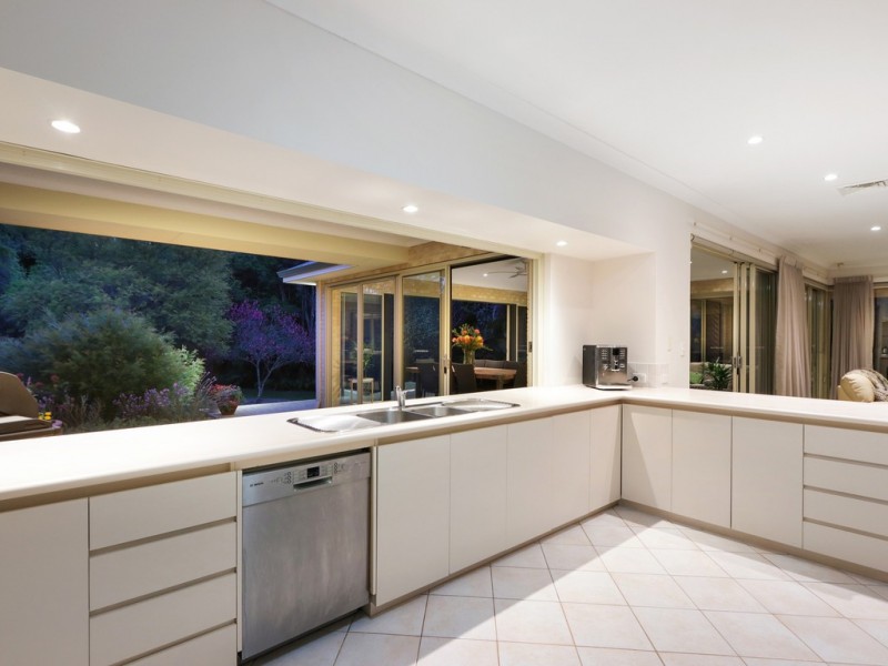 306 Carradine Rd, Bedfordale WA 6112