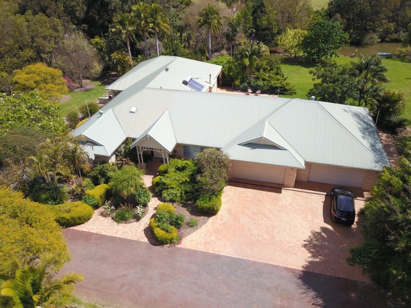 306 Carradine Rd, Bedfordale WA 6112