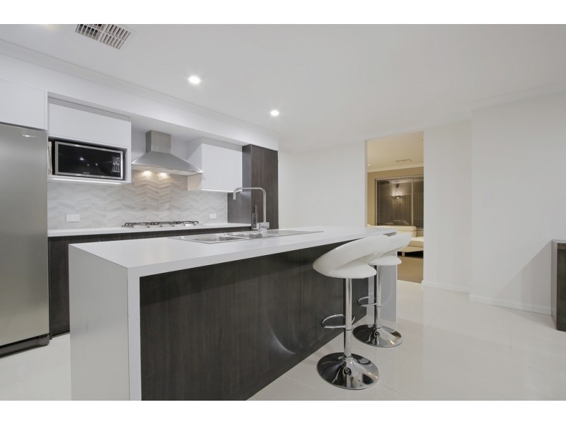 43 Sandstone Promenade, Harrisdale WA 6112