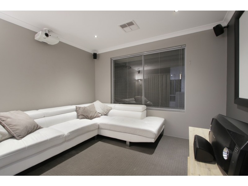 43 Sandstone Promenade, Harrisdale WA 6112