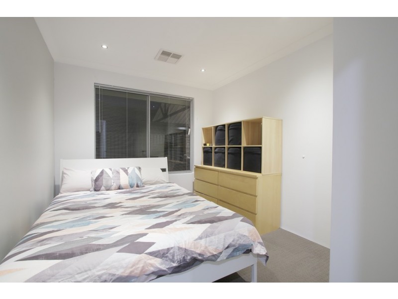 43 Sandstone Promenade, Harrisdale WA 6112