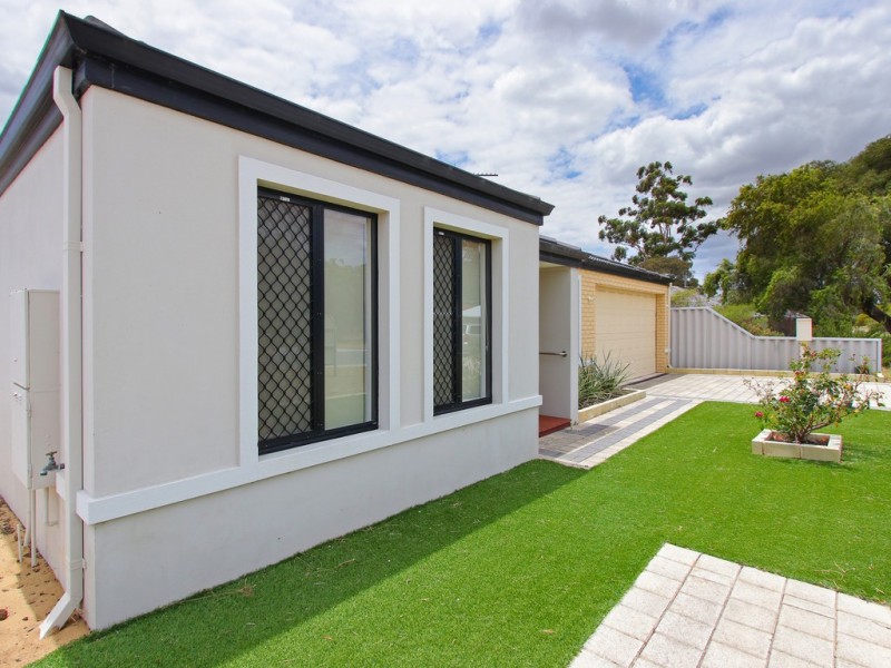 21A Hemsey Street, Balga WA 6061