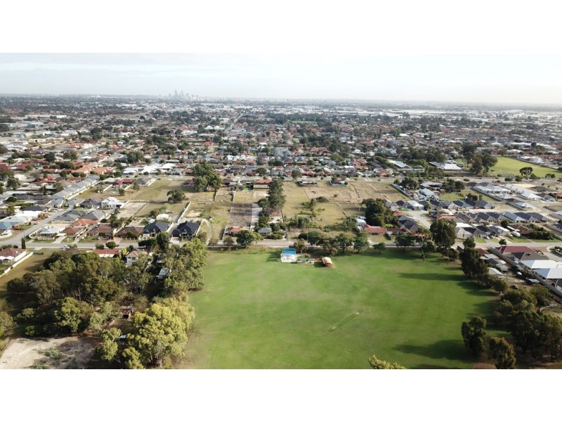 28 (lot 805) Witheridge Way, East Cannington WA 6107