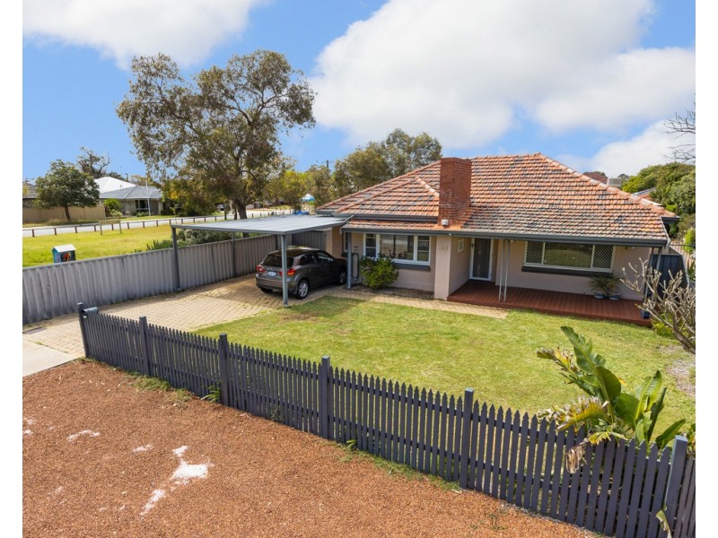 30 Palmerston Street, St James WA 6102