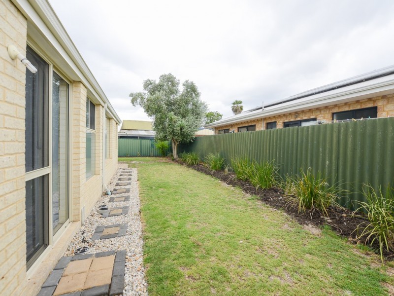 137 Renou Street, East Cannington WA 6107