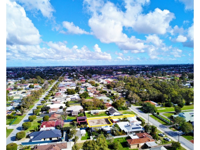 138a Lacey Street, Beckenham WA 6107