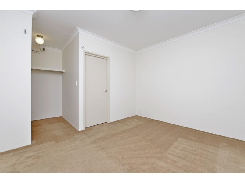 3/22 Crawford Street, Cannington WA 6107