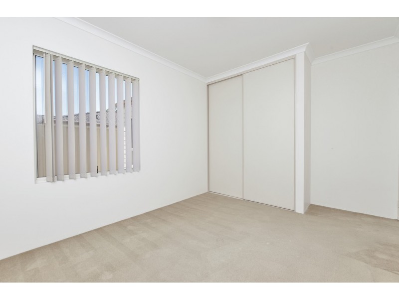 3/22 Crawford Street, Cannington WA 6107