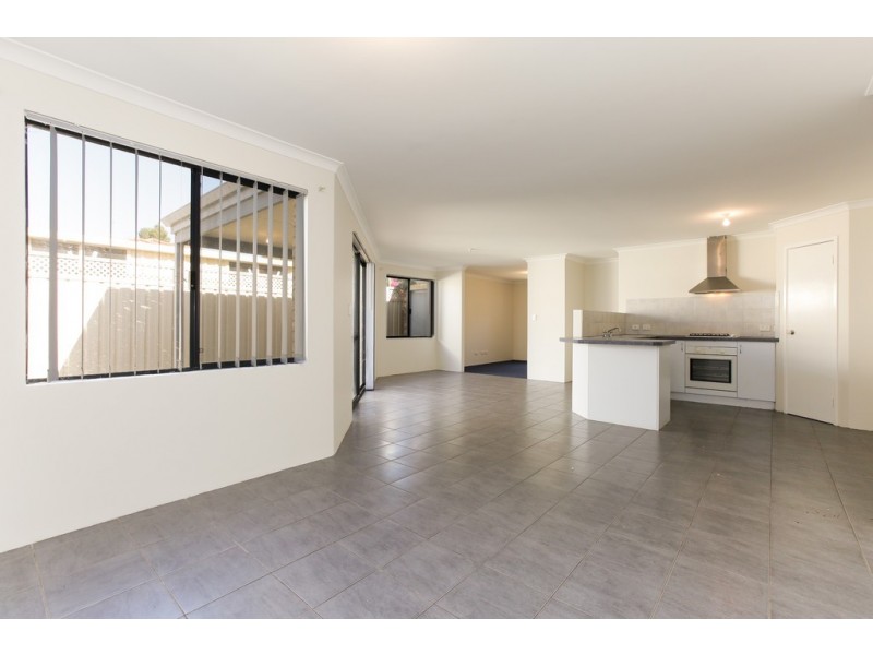 53a Hartfield Street, Queens Park WA 6107