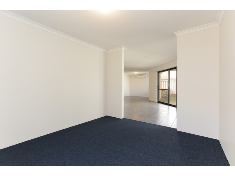 53a Hartfield Street, Queens Park WA 6107