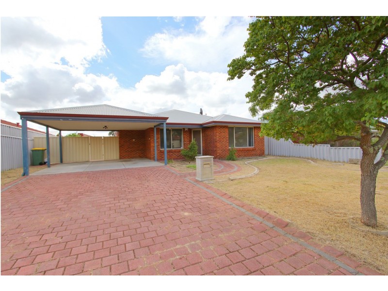 34 Lancaster Place, Maddington WA 6109