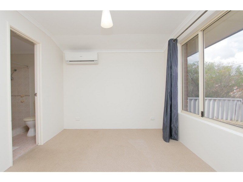 34 Lancaster Place, Maddington WA 6109