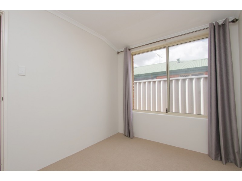 34 Lancaster Place, Maddington WA 6109