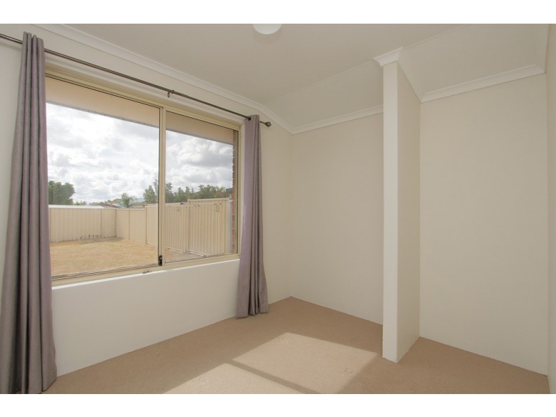 34 Lancaster Place, Maddington WA 6109