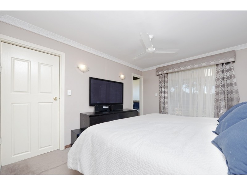 4A Corona Crescent, Cannington WA 6107