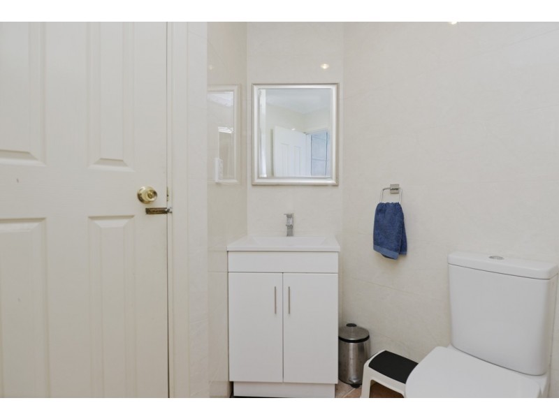 4A Corona Crescent, Cannington WA 6107