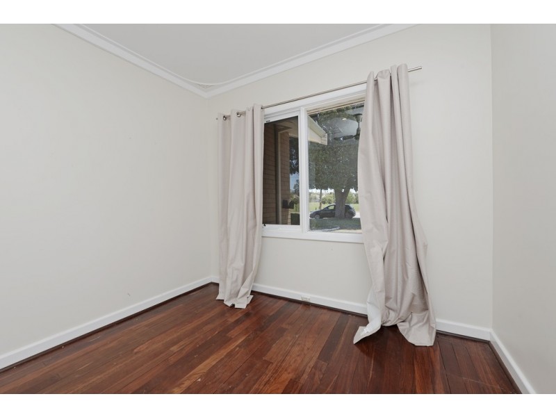 50 Dudley Road, Kenwick WA 6107